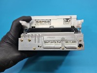 Radio fabryczne Toyota Avensis I T22 86110-05010 radioodtwarzacz