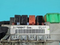 Skrzynka bezpieczników Fiat Linea 51799847