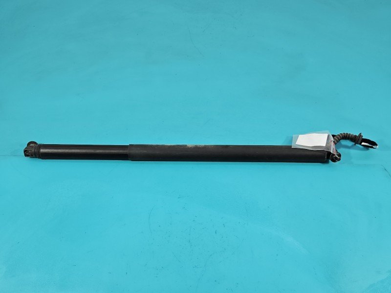 Siłownik klapy prawy teleskop Skoda Karoq 57A827852 Siłownik klapy prawy teleskop Skoda Karoq 57A827852