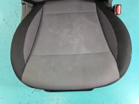 Fotel prawy przód pasażera HYUNDAI i20 II 14-20 5d EUROPA