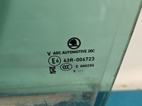 Szyba drzwi tył lewa Skoda Kamiq HB