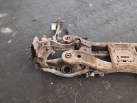 Tylna belka oś tył Toyota Avensis III T27 2.0 16v Tylna belka oś tył Toyota Avensis III T27 2.0 16v