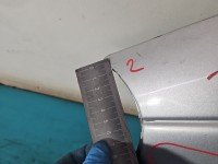 Błotnik przód lewy Toyota Yaris I srebrny 1E7