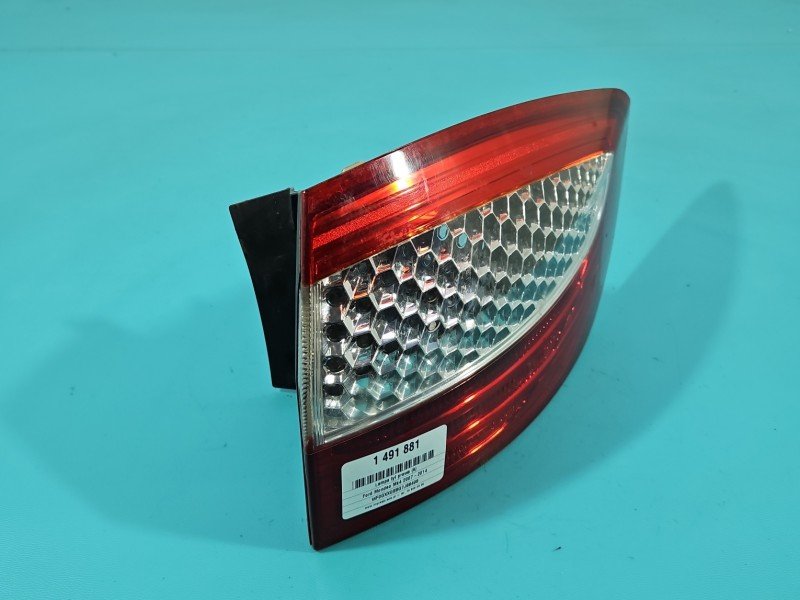 Lampa tył prawa Ford Mondeo Mk4 kombi