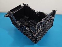 Obudowa akumulatora podstawa Renault Trafic III 244465684R 2.0 dci