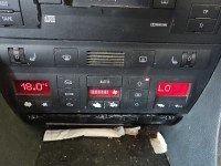 Konsola panel nawiewu Audi A6 C5 4B0820043AD