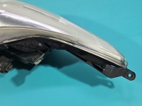 Reflektor prawy lampa przód Toyota Avensis III T27 EUROPA