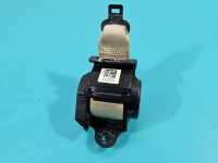 Pas bezpieczeństwa tył środkowy BMW G30 635775400B