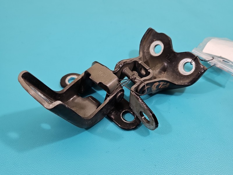 Zawias drzwi przód lewy i20 III 2020-