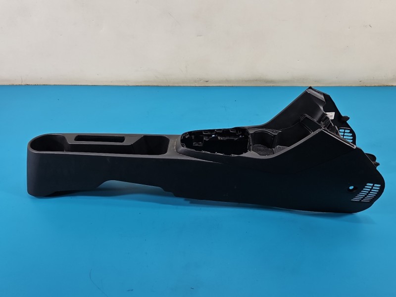 Podłokietnik TUNEL Kia Picanto III 17- 84626-G6010 EUROPA