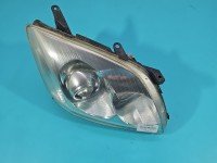 Reflektor prawy lampa przód Toyota Avensis II T25 EUROPA