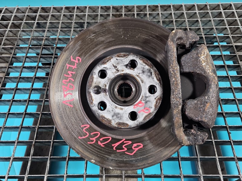 Zwrotnica prawa piasta przód 2.0 hdi Peugeot 807