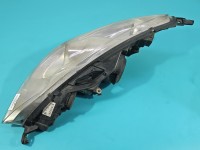 Reflektor prawy lampa przód Peugeot 407 EUROPA