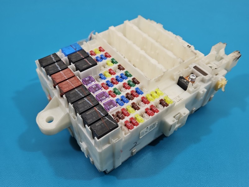 Skrzynka bezpieczników Honda Jazz III