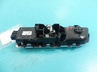 Klamka wewnętrzna przód prawa Land Range Rover sport I L320 AH22-14017AA, AH22-22600-BB