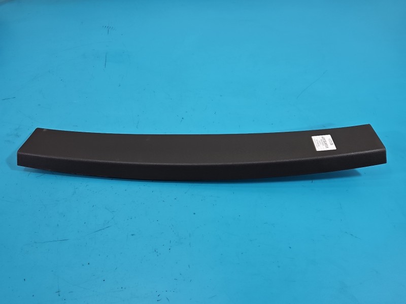 Tapicerka klapy tył boczek bagażnika tylnej BMW iX1U11 9450518