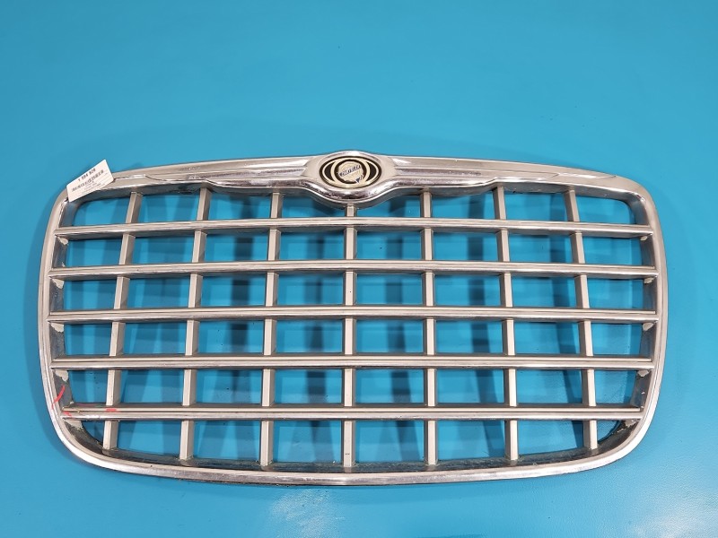 Atrapa grill Chrysler 300c 04805926AA, 04805927AA