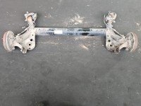 Tylna belka oś tył Ford Fiesta Mk7 1.6 16V