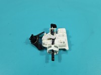 Siłownik klapki wlewu paliwa Mitsubishi Outlander III 12-