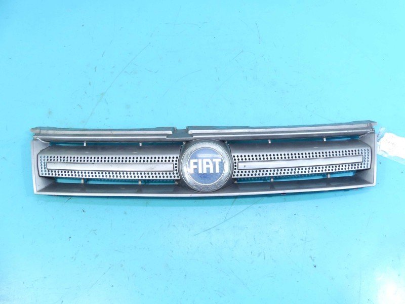 Atrapa grill Fiat Stilo