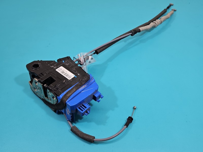 Zamek przód prawy 81320-F2010 Hyundai Elantra VI 15-20 EUROPA Hyundai, 4pin