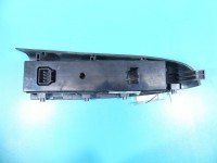 Przełącznik szyb Kia Carnival II 05-14 Producent części: KIA EU 93570-4D3200T