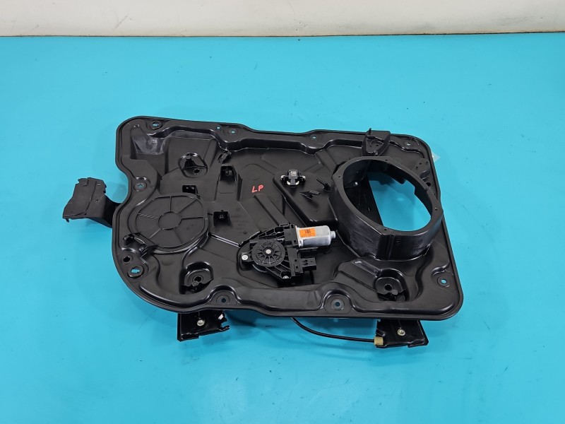 Podnośnik przód lewy Jeep Grand Cherokee IV WK2 68231063AA, A1668210351 5d HB