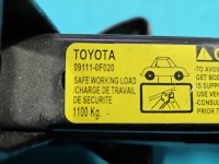 lewarek Podnośnik samochodowy trapezowy Toyota Auris I