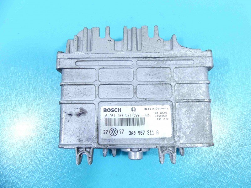 Komputer Sterownik silnika Vw Golf III 0261203591, 3A0907311A 1.8 jedn