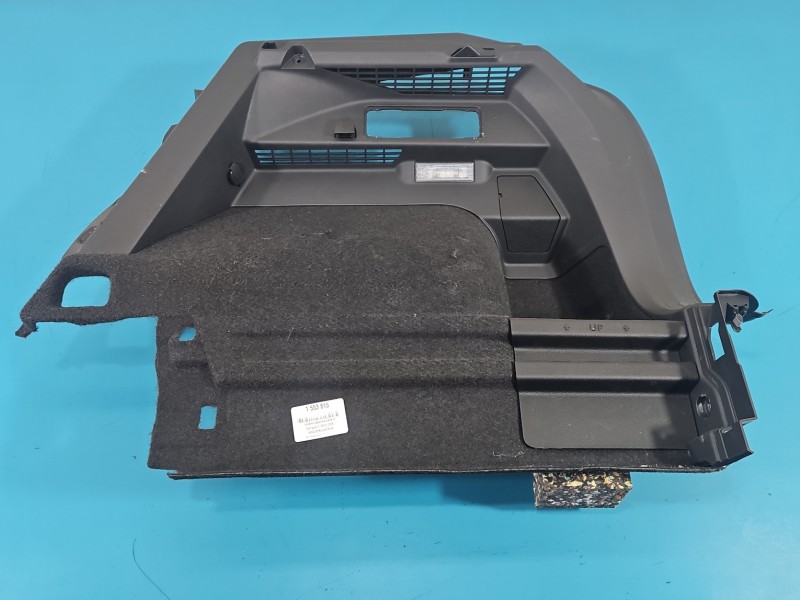 Tapicerka bagażnika prawa boczek Vw Tiguan II 16- 5NA867764B