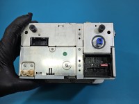 Radio fabryczne Vw Passat B6 1K0035198C, 7612002071 radioodtwarzacz