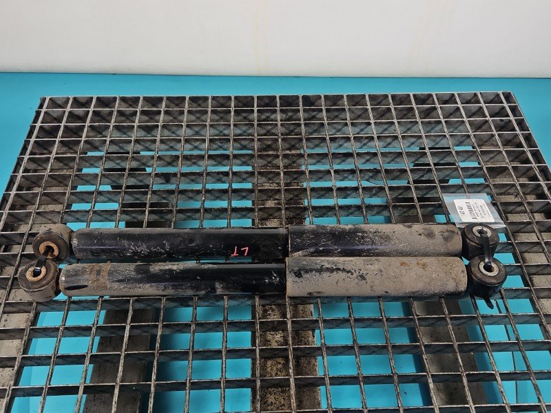 Amortyzator tył komplet tylny lewy prawy Suzuki Grand Vitara II L+P Amortyzator tył komplet tylny lewy prawy Suzuki Grand Vitara II L+P