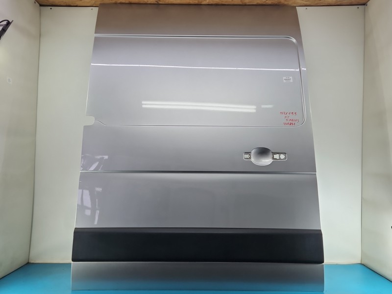 Drzwi przesuwne prawe boczne Renault Master III 10-24