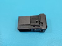 Gniazdo USB Toyota Yaris III 86190-0D060