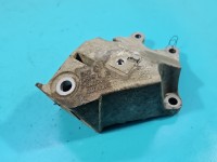 Łapa silnika BMW G20 2.0 T 6876207, 6876205