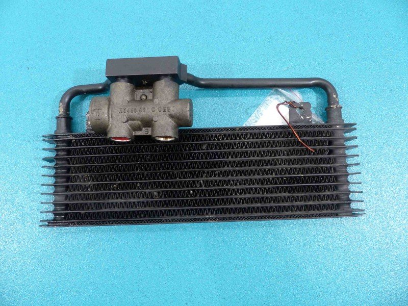 Chłodnica oleju Mercedes W221 3.0 CDi A2215002200