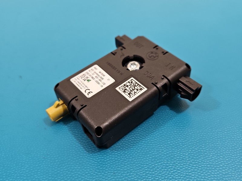 Sterownik moduł wzmacniacz antenowy BMW G20 5A73DB6