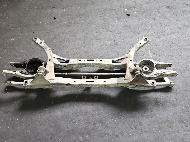 Tylna belka oś tył Kia Niro I 16-22 1.6 GDI Tylna belka oś tył Kia Niro I 16-22 1.6 GDI