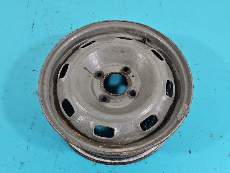 Felga stalowa pozostałe Peugeot 305 PEUGEOT, R14 4x108, malowana, nieczytelne parametry Felga stalowa pozostałe Peugeot 305 PEUGEOT, R14 4x108, malowana, nieczytelne parametry