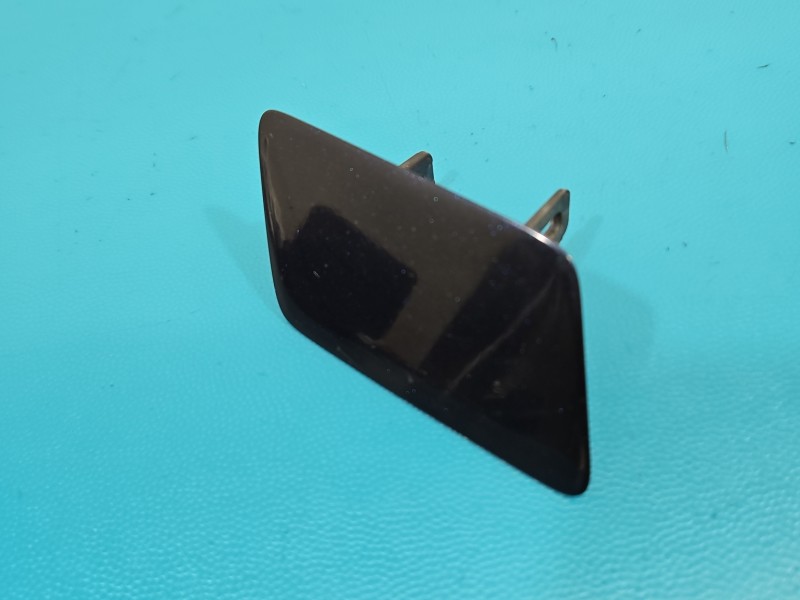 Zaślepka spryskiwacza prawa Jaguar F-Pace 16- JBM