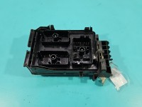 Skrzynka bezpieczników Opel Astra V K 39040853