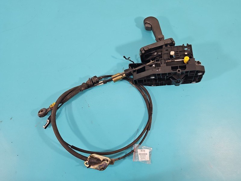 DŹWIGNIA LEWAREK WYBIERAK LINKI Volvo V70 II 2.4 wiel