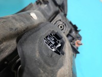 Lampa tył lewa Mercedes, Z BŁOTNIKA 09-12 Uszkodzone zaczepy trzymające boczną osłonę. Brak naklejki z numerem Mercedes W212...