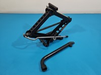 lewarek Podnośnik samochodowy trapezowy Volvo V50 S40 II