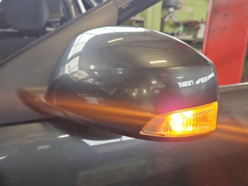 Lusterko lewe pin Renault Megane III kombi czarny 5d europa