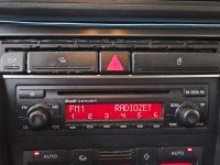 Radio fabryczne Audi A4 B7 radioodtwarzacz