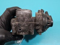 Przepustnica Ford Focus Mk2 1.6 16v
