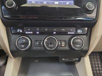 Konsola panel nawiewu Skoda Octavia III 5E0907044F