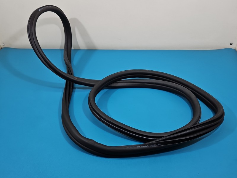 Uszczelka drzwi tył prawa BMW iX3 G08