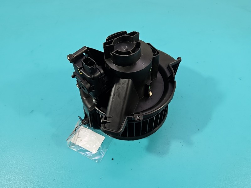 Dmuchawa nawiewu wentylator Opel Zafira A 90437893 EUROPA